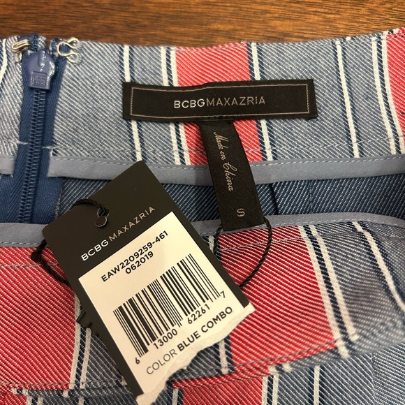 BCBGMaxAzria Women's Red and Gray Striped Cropped Pants - Picture 2 of 5